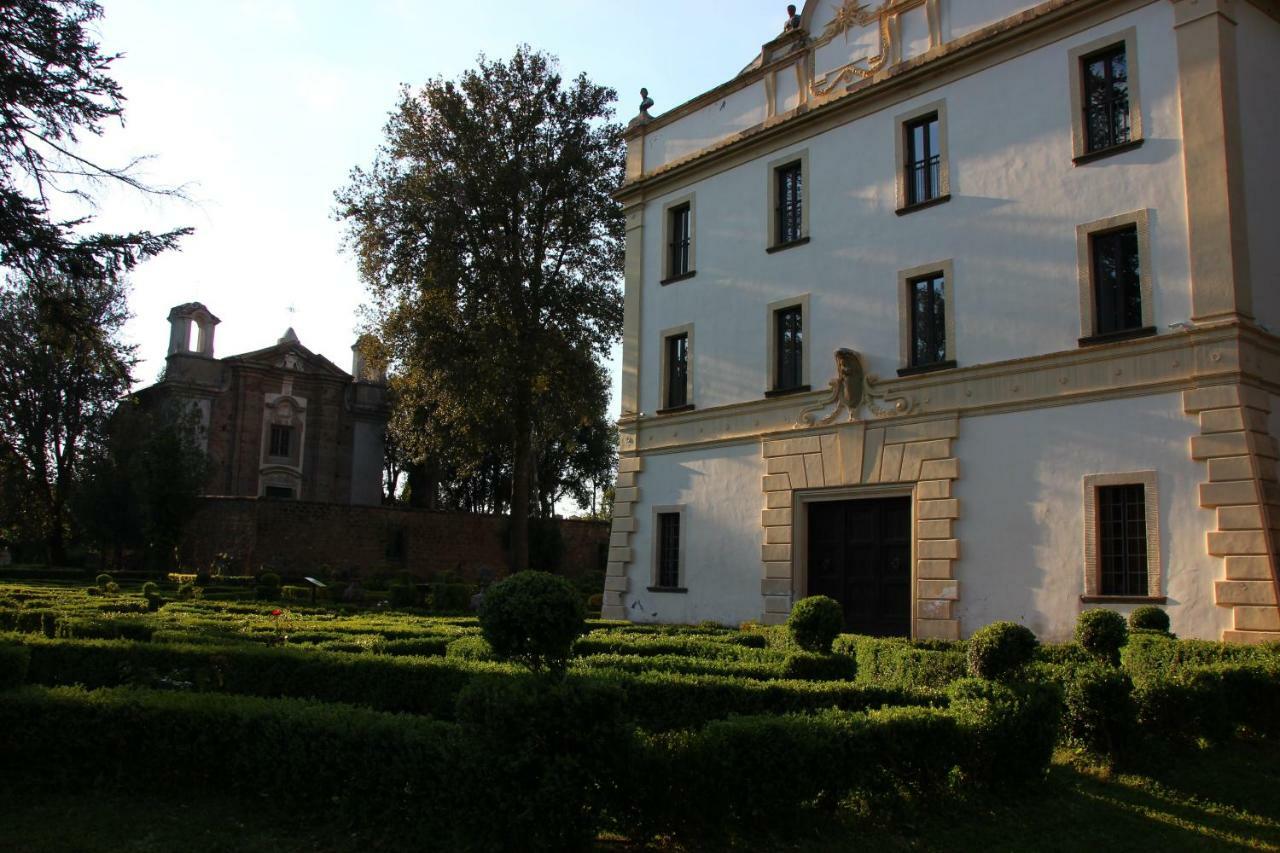 Platea Cavour Sutri Exterior foto